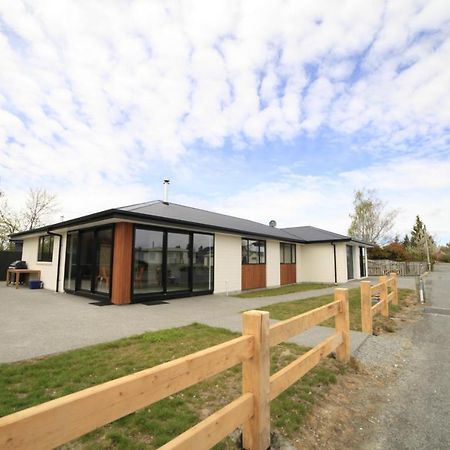 Villa Mackenzie Magic Twizel Exterior foto